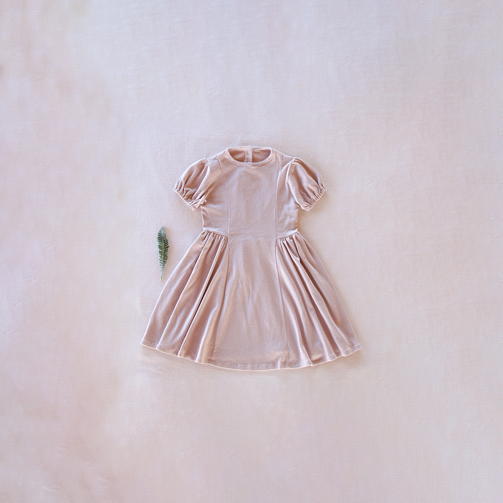 [Iver and Isla] 24SS - 20　vintage puff dress - rose quartz pointelle
