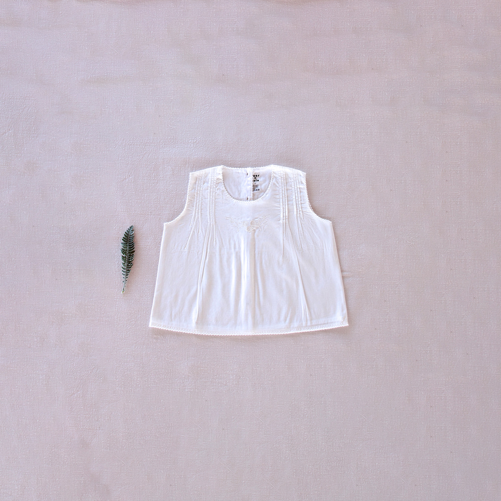 4월말배송 [Iver and Isla] 24SS - 28　embroiderd cotton voile top